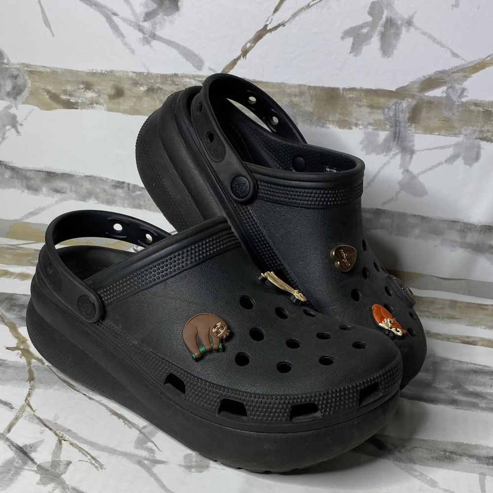 CROCS Platform Clogs